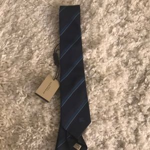 Men’s tie